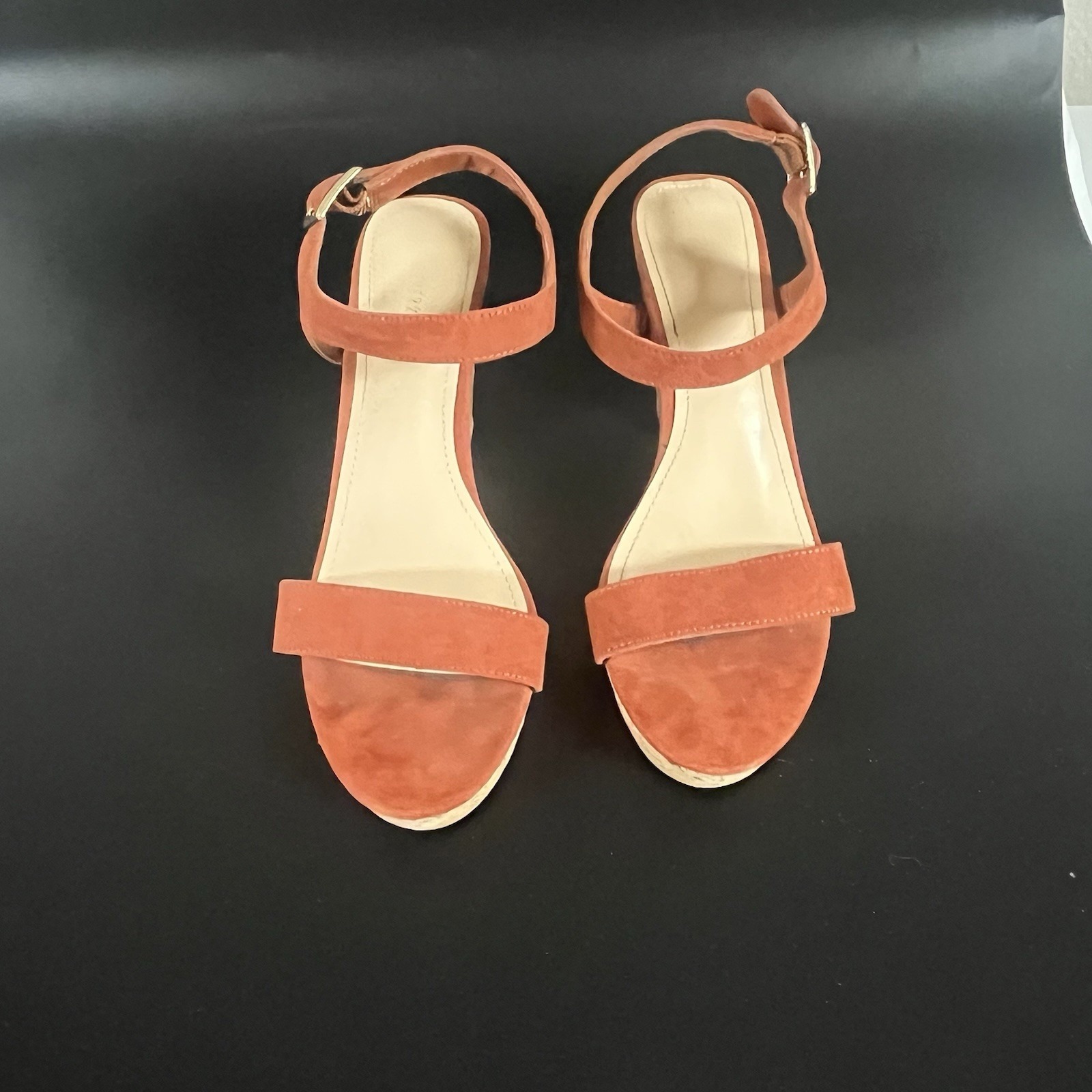 Forever 21 Burnt Orange Block Heel Cork 7.5